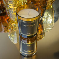 bougie parfumée senteur AESTAS fleurs de tiaré Apotheca Paris