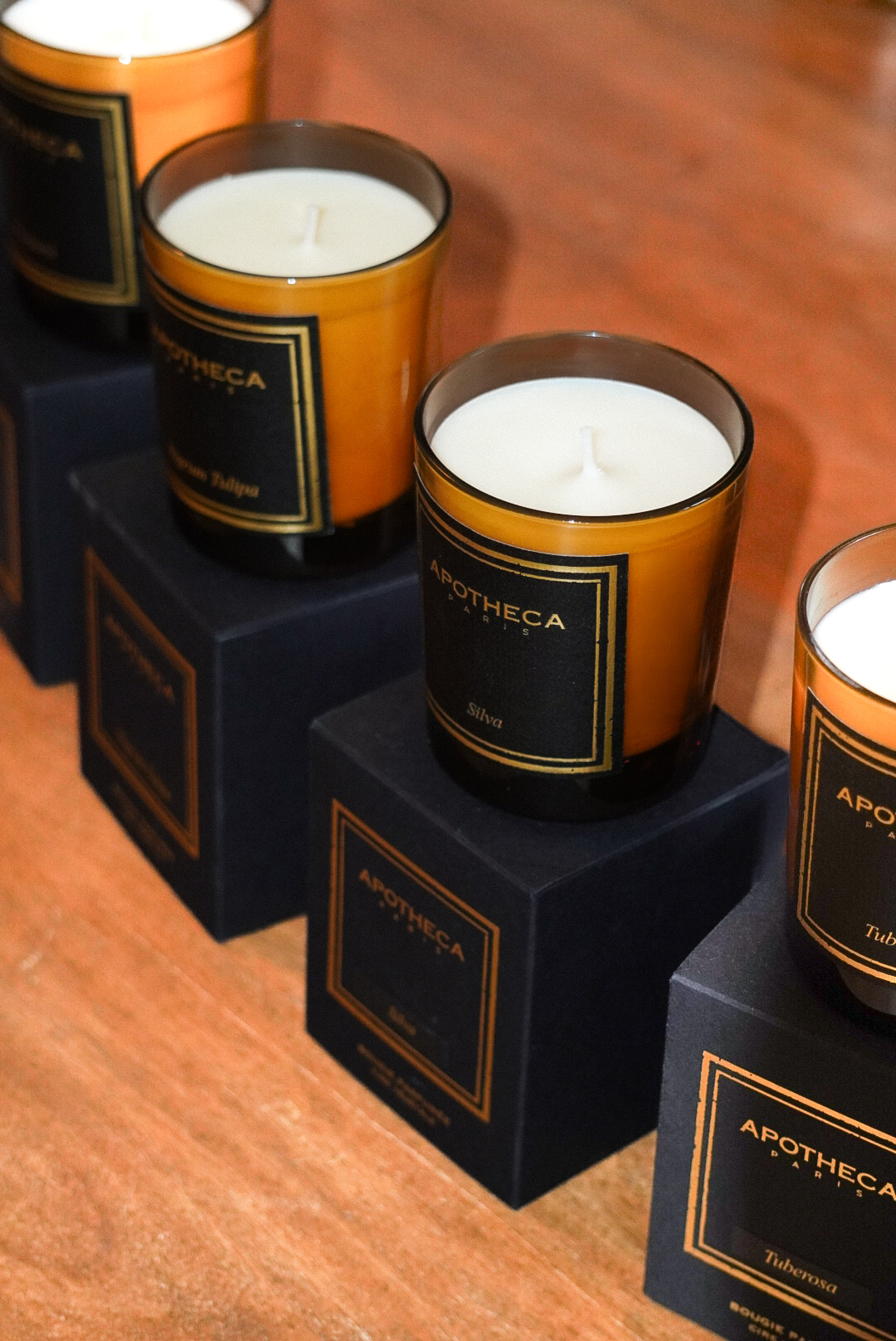 nouvelle_collection Nouvelle collection APOTHECA PARIS bougies en verre ambré